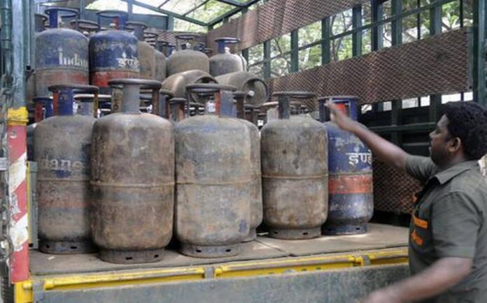 # reduction in the prices of commercial gas cylinders