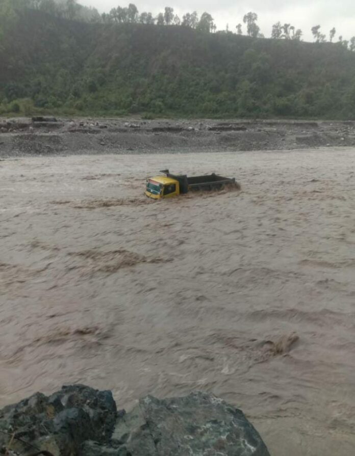 # heavy rain in Nainital-Bhimtal